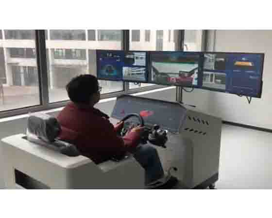 遠程駕駛實訓室.jpg